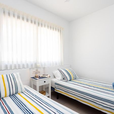 Frontline Playa Las Vistas With Pool, Parking, Sea Los Cristianos (Tenerife) Exterior foto