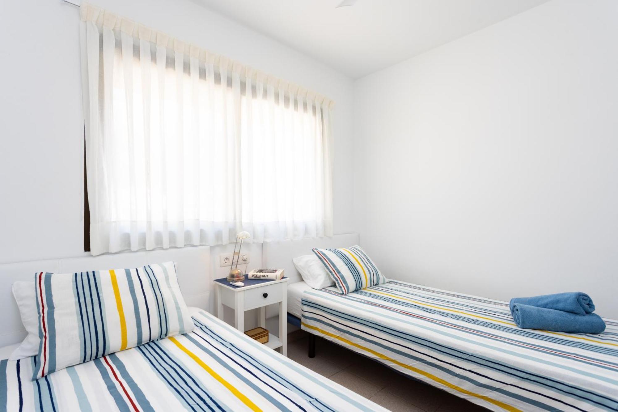 Frontline Playa Las Vistas With Pool, Parking, Sea Los Cristianos (Tenerife) Exterior foto