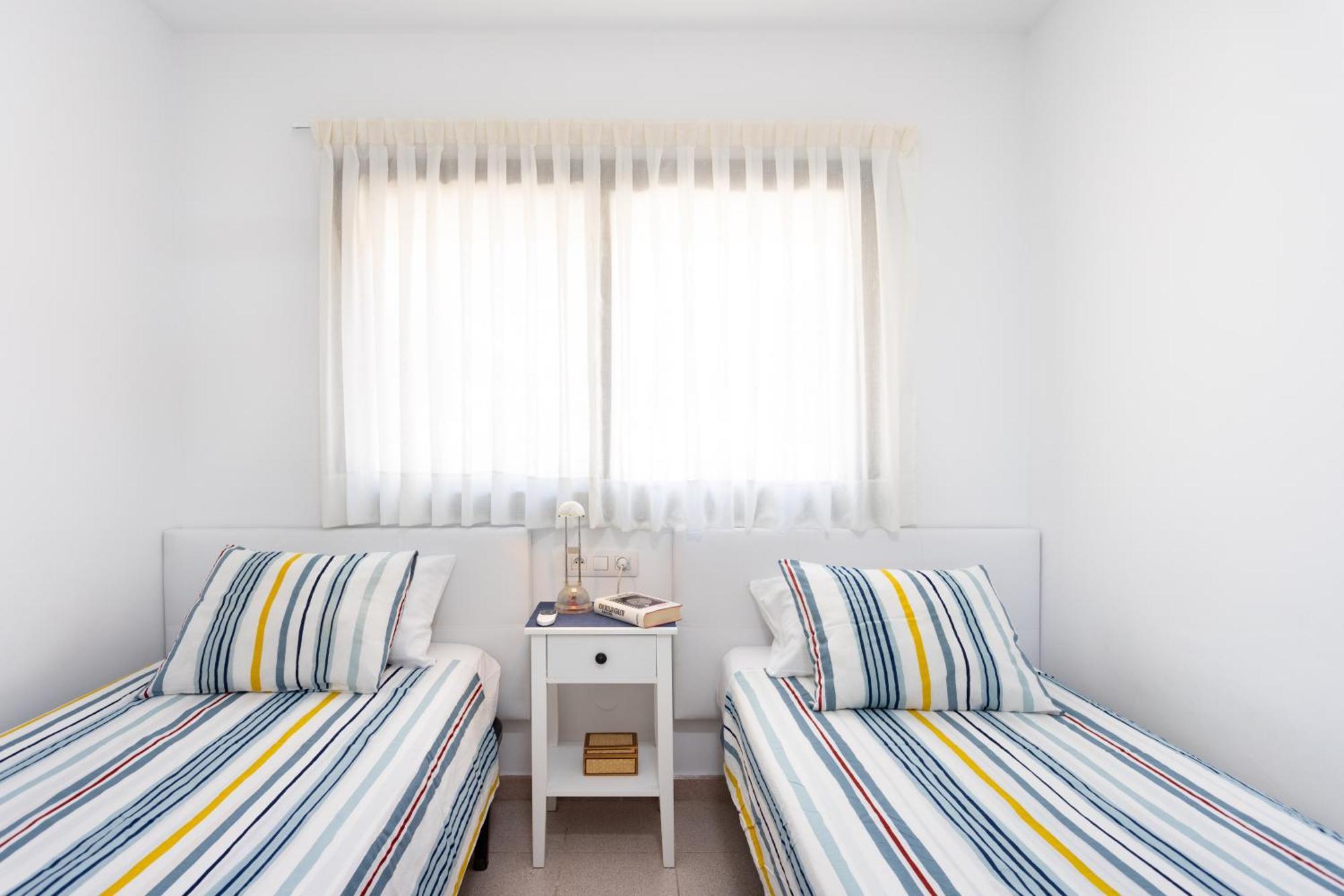 Frontline Playa Las Vistas With Pool, Parking, Sea Los Cristianos (Tenerife) Exterior foto